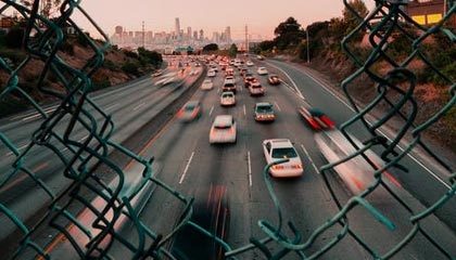 足球直播免费视频直播-键盘侠|湖人终于防守了&amp;直接让穆雷隐身！LBJ篮下各种被砍却不吹